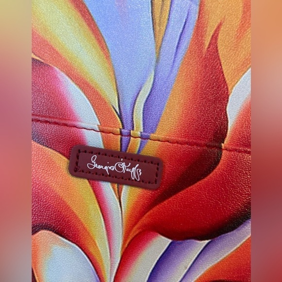 Monarque~NWT~Vivid~Georgia O’Keeffe Art~Red Canna~Crossbody Bag & Eyeglass Case - Picture 8 of 14